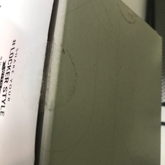 Locker Accessories - Picture 7 of 9